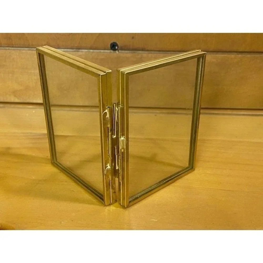 Brass Folding Picture Frame 4 Panel Accordion Glass Vintage Gold Tone Hinged 2x3